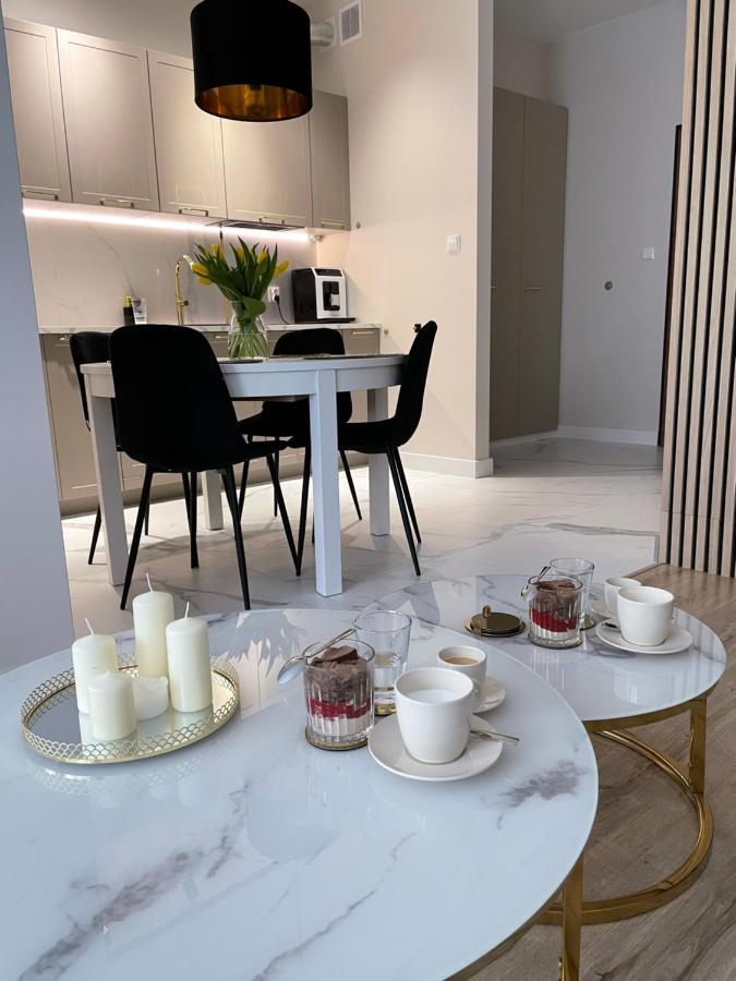 Sunset Resort Apartament Dziesiatka Przy Plazy Гжибово Екстер'єр фото